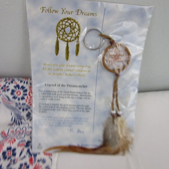 NIB Lakota (Sioux) Dreamcatcher Keychain - Picture 5 of 5